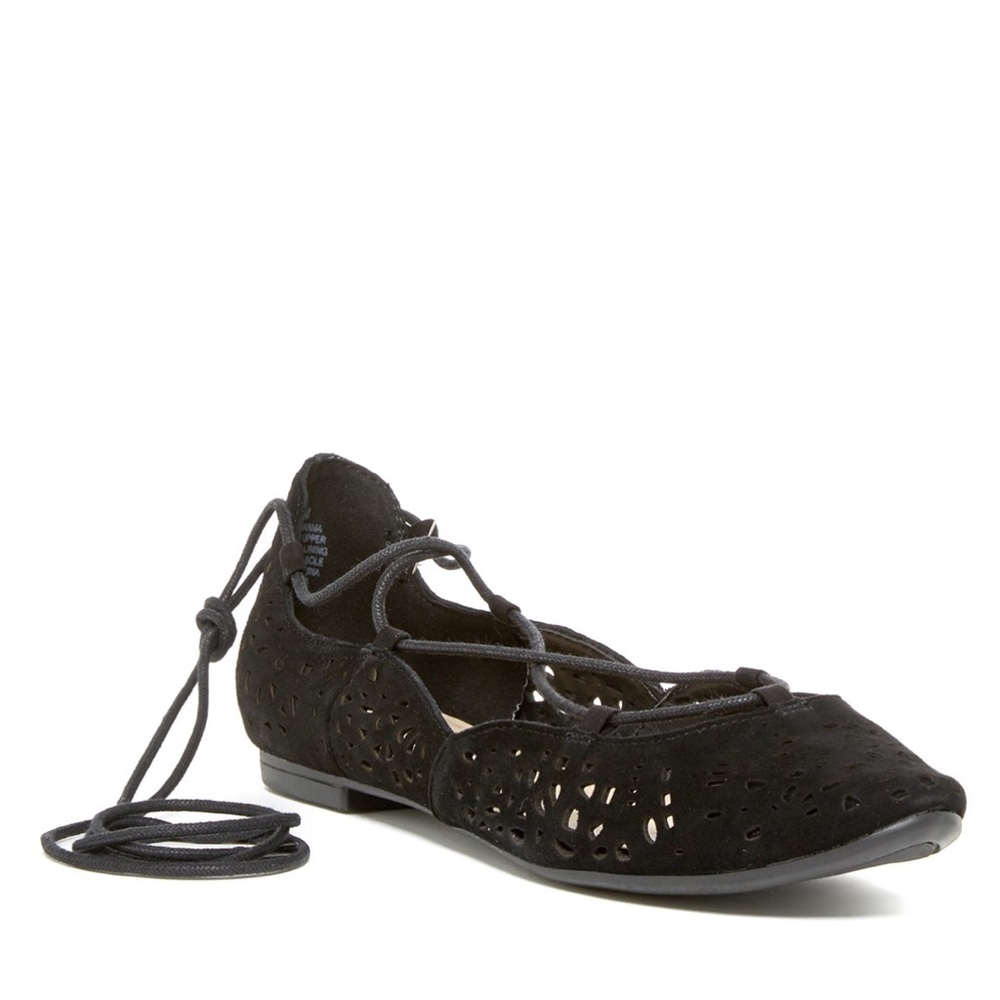Nine West Zavanna lace-up black eyelet flat - Picture 2 of 8
